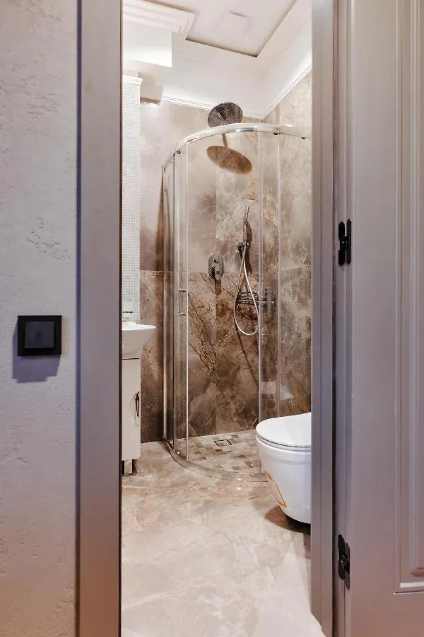 So Stylish Downtown Apt Near Minsk Railway Station Apartment Belarus